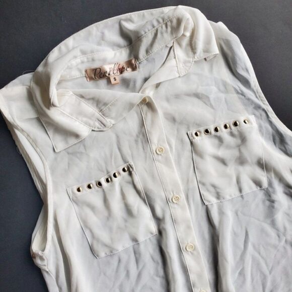 Penelope White Chiffon Blouse - Picture 3 of 8